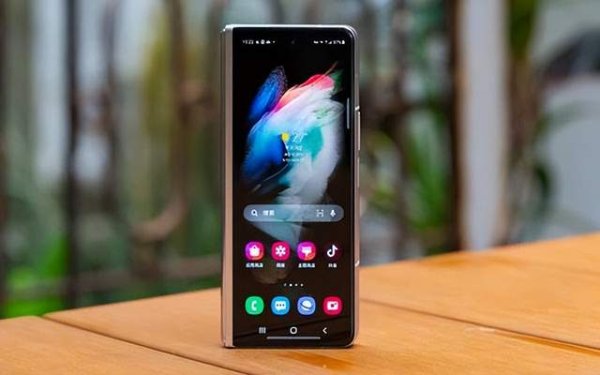 银河官方网站澳门app(中国)官方网站三星一向具备上风的折叠屏手机-银河官方网站澳门(中国)官方网站-登录入口