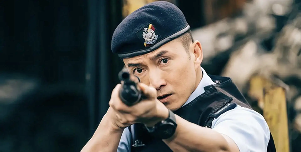 银河官方网站澳门娱乐网宝英温和地将他送回房间休息后-银河官方网站澳门(中国)官方网站-登录入口